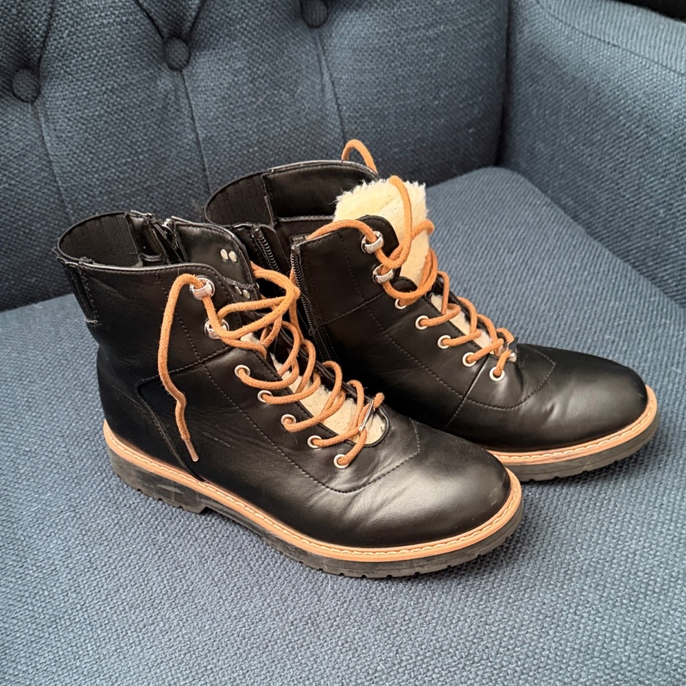 Black Leather Lace-Up Girl's Boots with Tan Accents